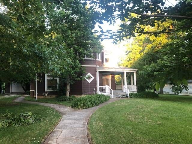 205 S  Harding St, Kirkwood, IL 61447