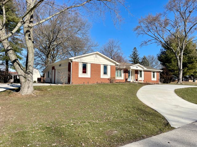 310 Love Ave, Greenwood, IN 46142
