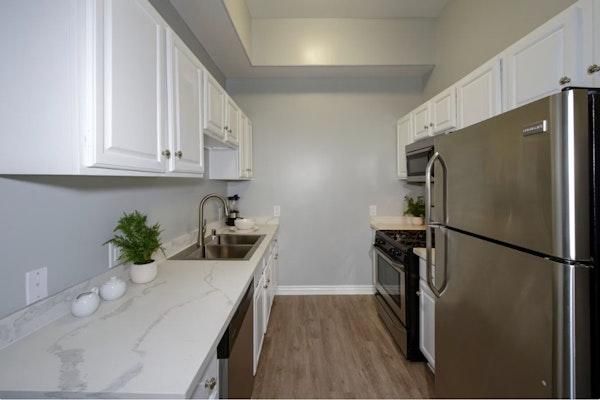 5724 Hollywood Blvd #105, Los Angeles, CA 90028