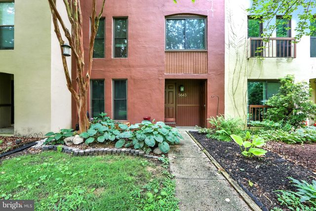 5643 Phelps Luck Dr, Columbia, MD 21045