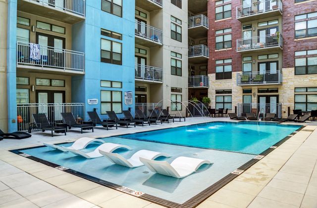 1717 Toomey Rd #321, Austin, TX 78704