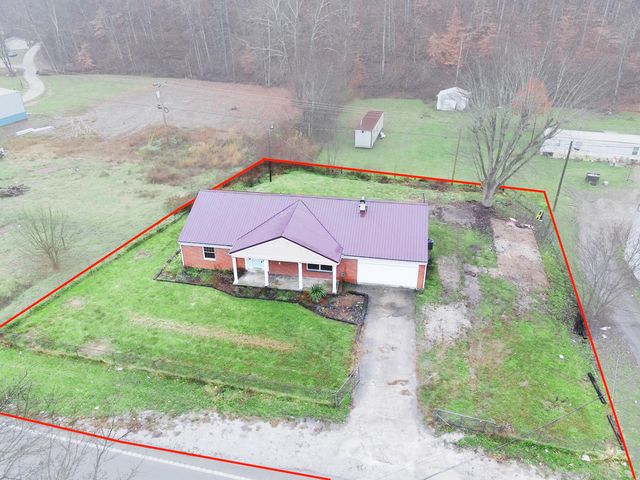 6459 N  Highway 421, Manchester, KY 40962