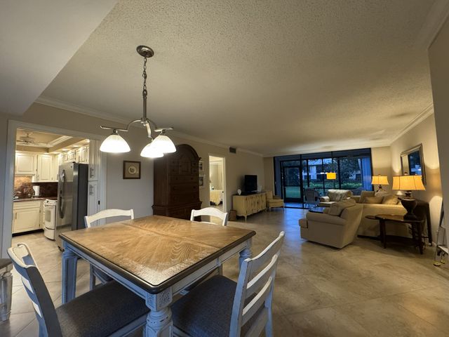 5 SE Concourse Dr #14B, Jupiter, FL 33469