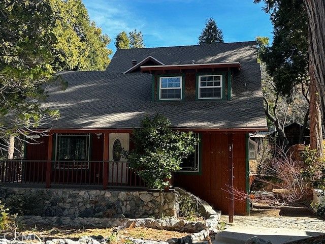 9367 Canyon Dr, Forest Falls, CA 92339