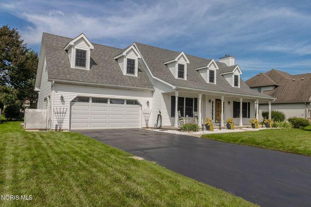 1412 Mill Creek Ln, Waterville, OH 43566