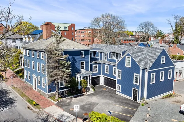 23 Summer St #2, Salem, MA 01970