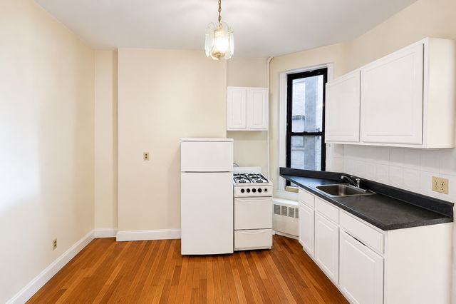 303 E  91st St #4F, New York, NY 10128