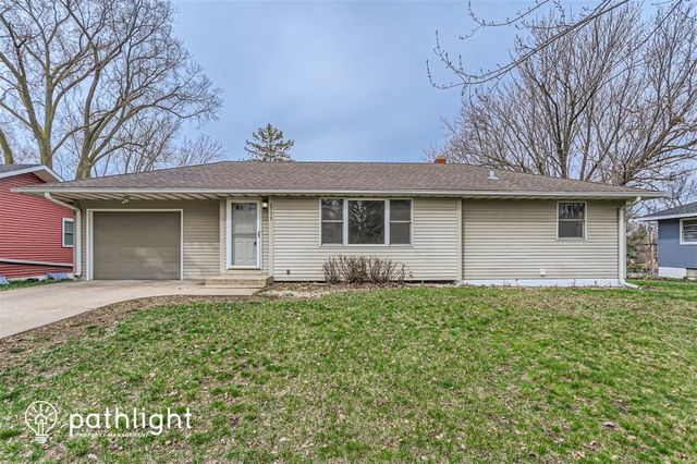 1771 City Heights Dr N, Maplewood, MN 55117
