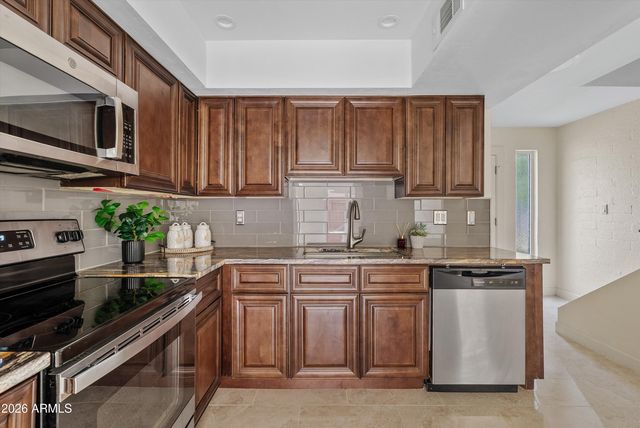 3702 E MONTEROSA Street #2, Phoenix, AZ 85018