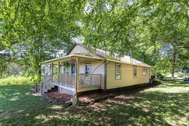 121 Stagecoach Ln, Rutherfordton, NC 28139