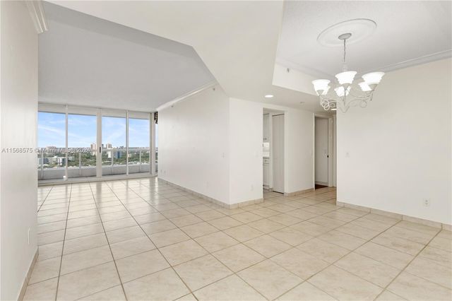 21205 Yacht Club Dr #2207, Aventura, FL 33180