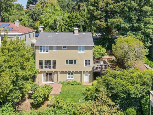 25 Selborne Dr, Piedmont, CA 94611