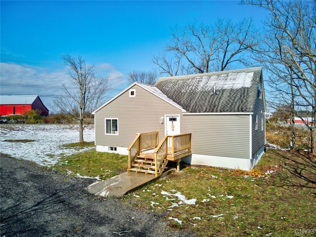 199 Gristwood Rd, Fulton, NY 13069