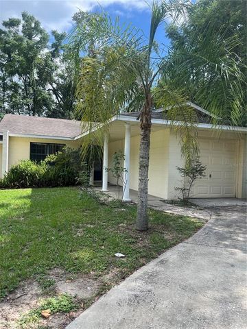 1506 E  1st Ave, Mount Dora, FL 32757