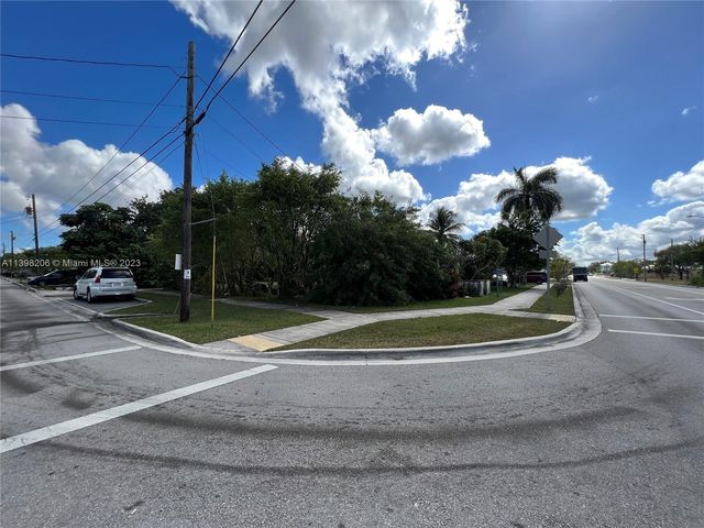 145 NW 6th Ave, Florida City, FL 33034