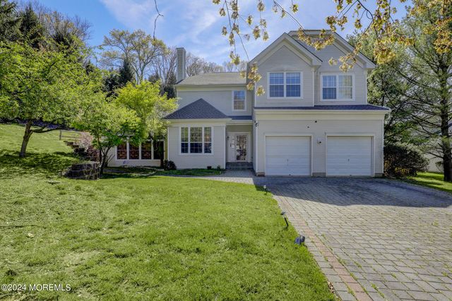 33 Berkley Court, Morganville, NJ 07751