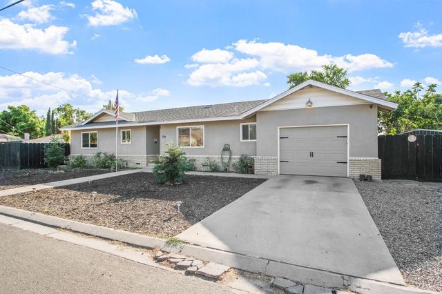 S  Berkeley Ave, Turlock, CA 95380