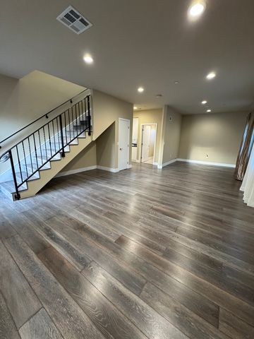 12451 Caswell Ave #3936, Los Angeles, CA 90066