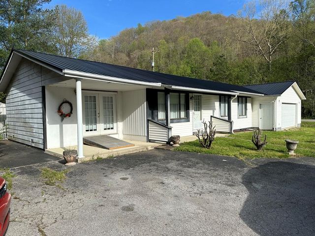 10893 Bent Branch Rd, Pikeville, KY 41501