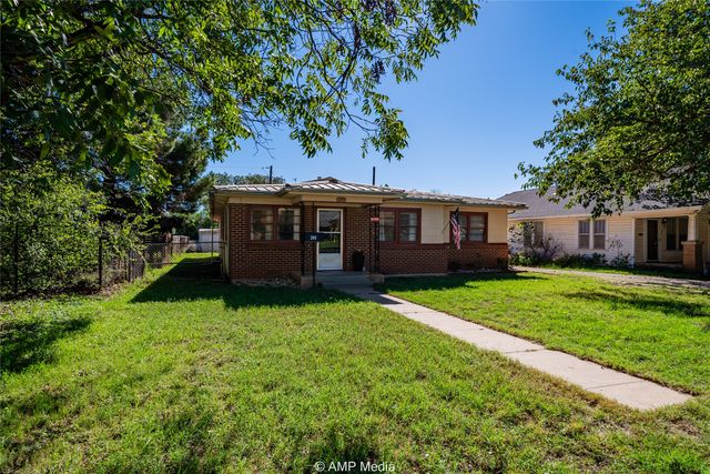 309 Rose St, Merkel, TX 79536