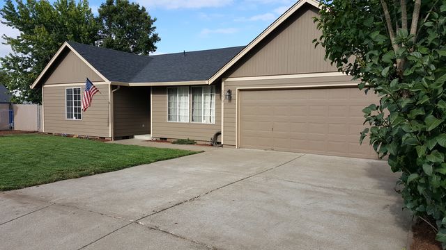 5270 Woodwind Ct N, Keizer, OR 97303