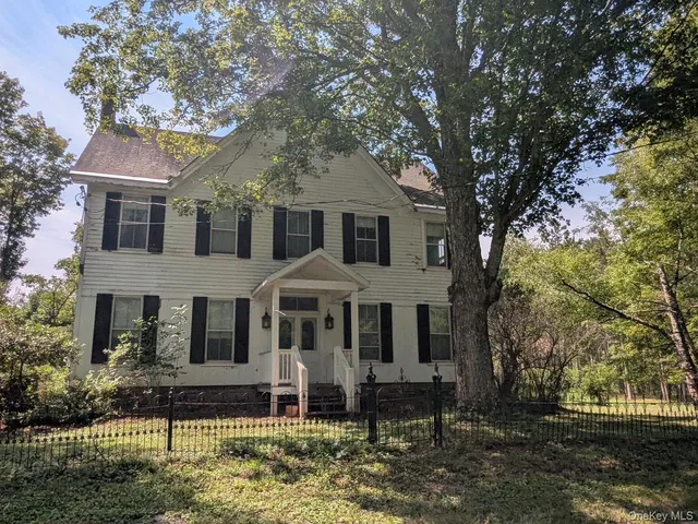 293 Carl Road, Jewett, NY 12444