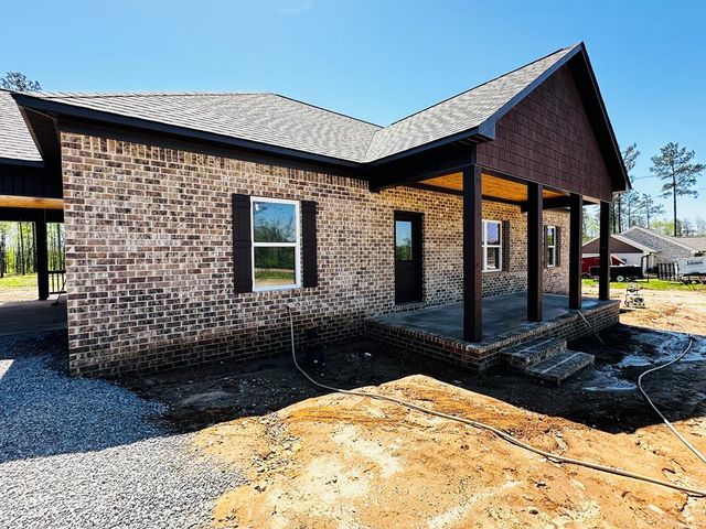 732 County Road 445, Oxford, MS 38655