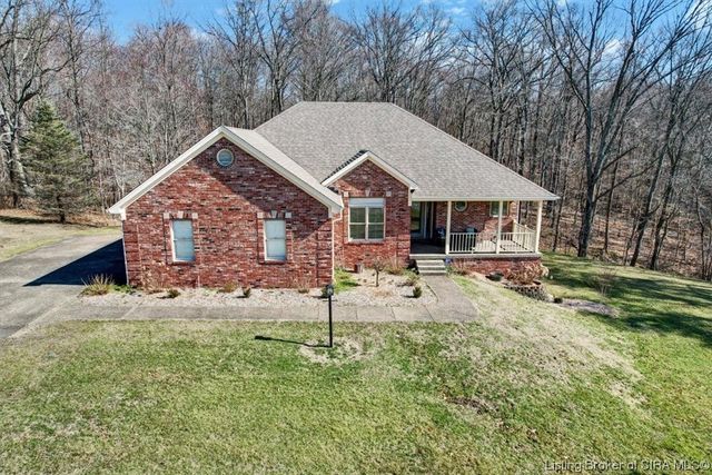 5016 Bent Creek Drive, Floyds Knobs, IN 47119