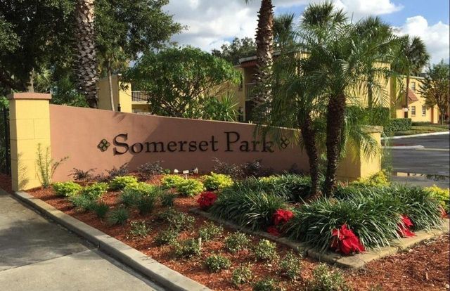 2843 Somerset Park Dr, Tampa, FL 33613