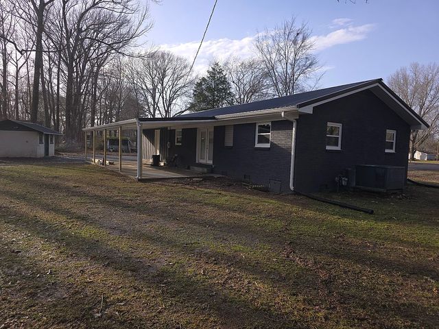 518 Franklin Dr, Paris, TN 38242