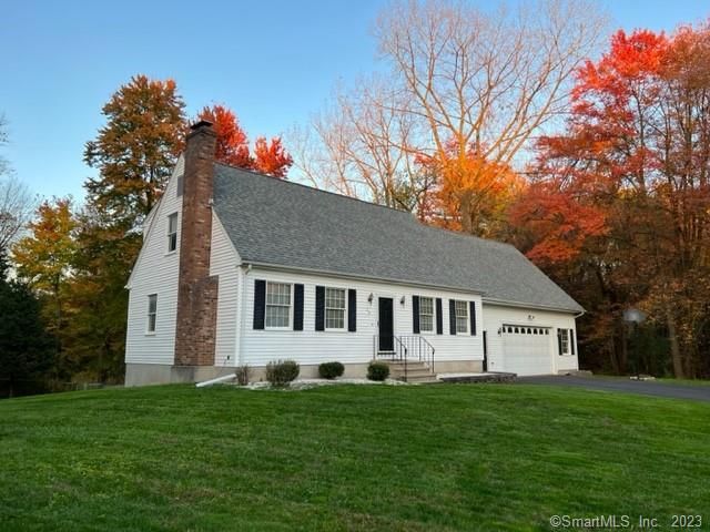20 Pearl Street Ext, Enfield, CT 06082