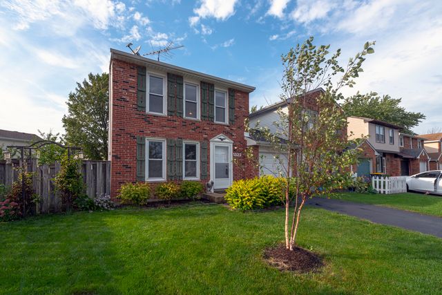 1322 Pennsboro Ct, Carol Stream, IL 60188