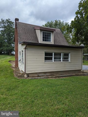 10140 Jonestown Rd, Grantville, PA 17028