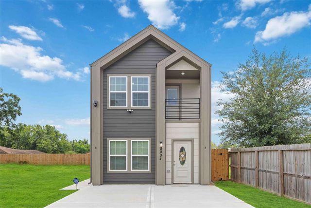 8004 Birmingham St #A/B, Houston, TX 77028