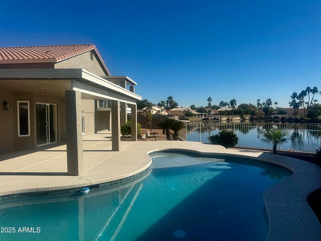 7207 W  Wescott Dr, Glendale, AZ 85308