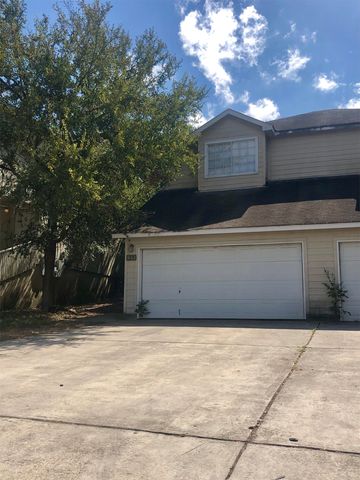 933 Sagewood Trl, San Marcos, TX 78666