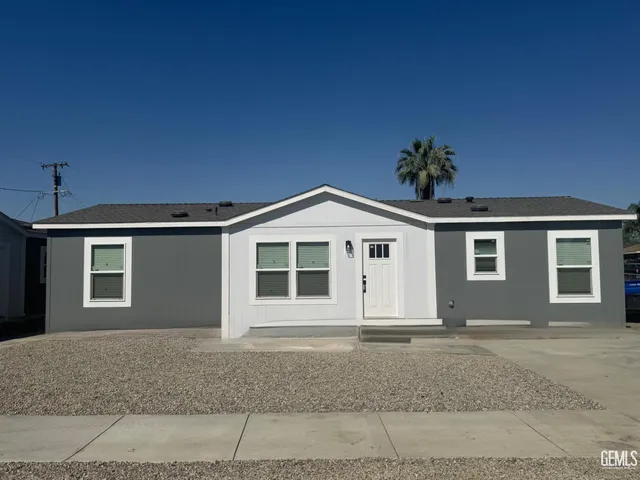 21 Northrup St, Bakersfield, CA 93307