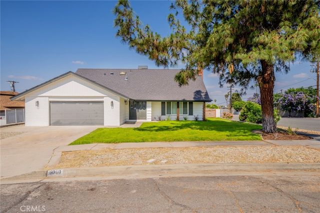 6060 Blythe Ave, Highland, CA 92346