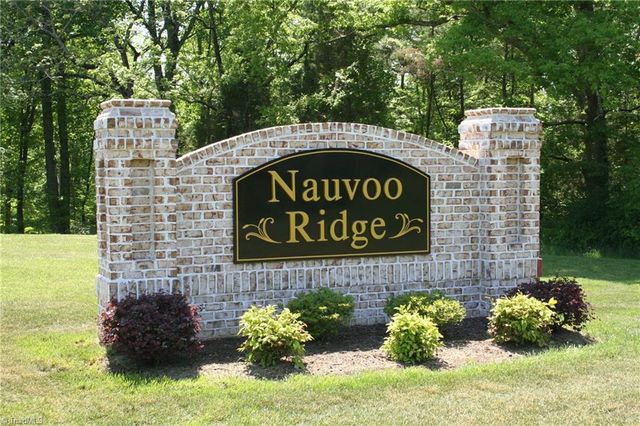 Nauvoo Ridge Dr   #9, Tobaccoville, NC 27050
