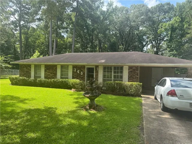 365 Brookwood Dr, Woodworth, LA 71485