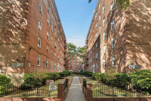 14445 Sanford Ave #6A, Flushing, NY 11355