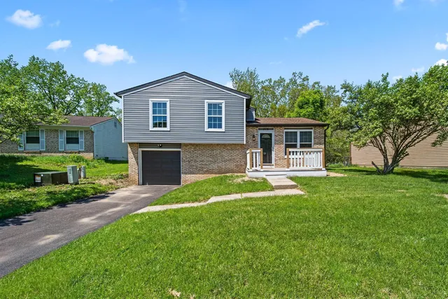 375 Darby Ct, Galloway, OH 43119