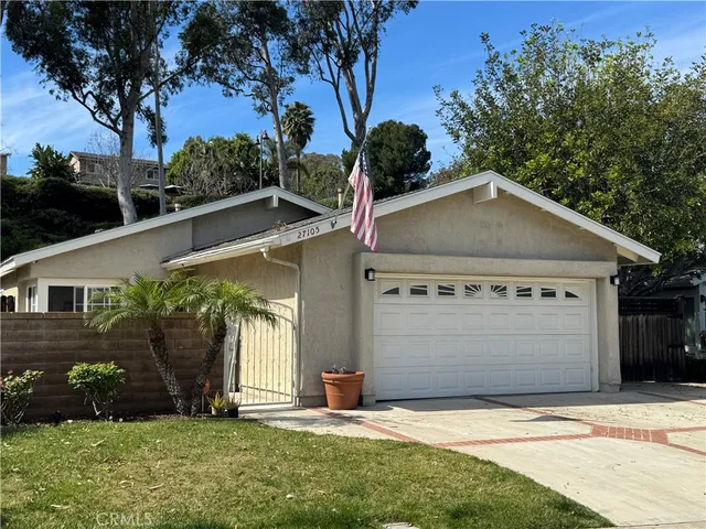 27105 Ayamonte, Mission Viejo, CA 92692