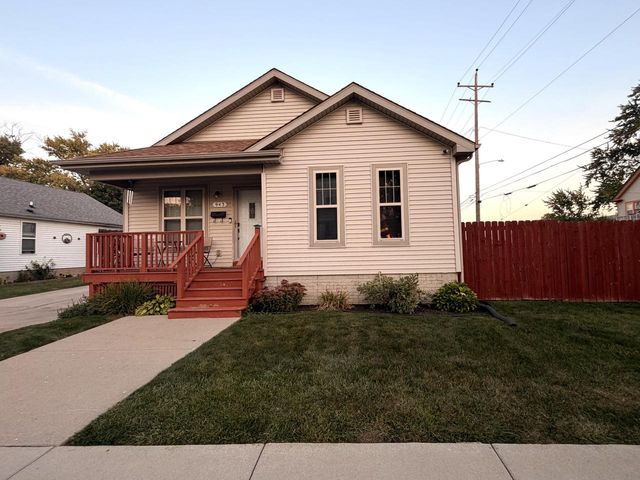 943 Walnut STREET, Racine, WI 53403