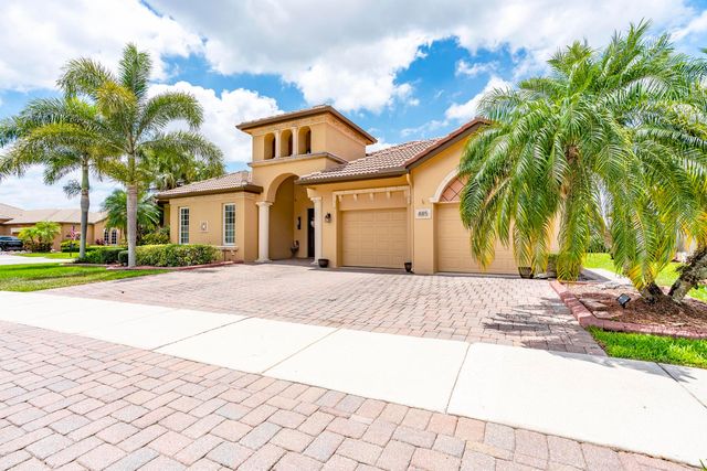 885 SW Grand Reserve Blvd, Pt Saint Lucie, FL 34986