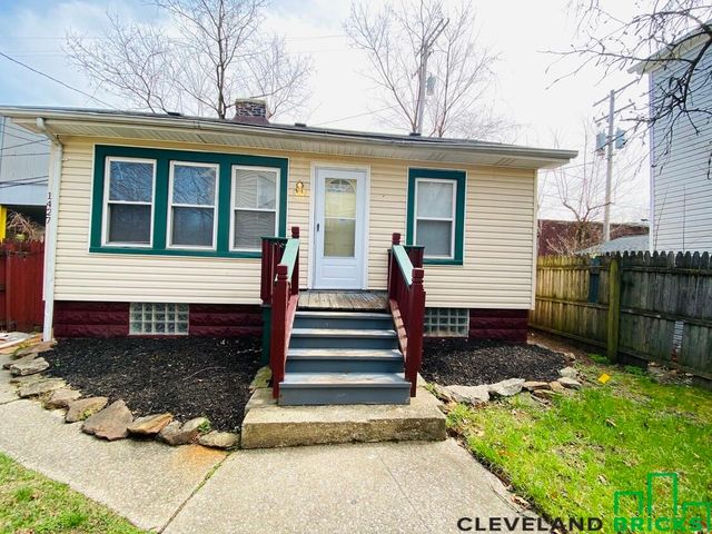1427 W  54th St   #3, Cleveland, OH 44102