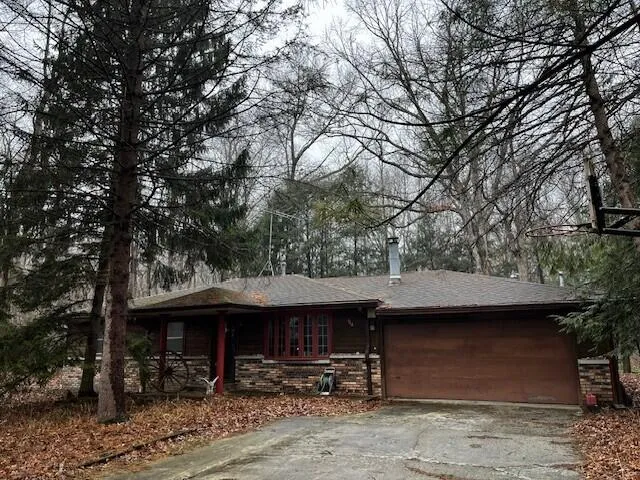 514 E  Bellevue Ave, Beverly Shores, IN 46301
