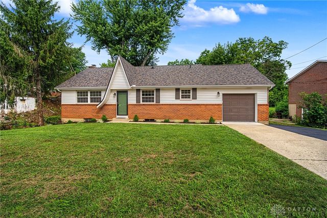 179 N  4th St, Waynesville, OH 45068