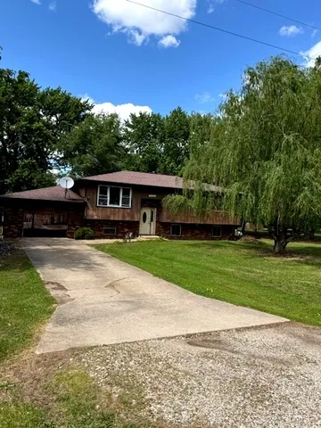 29478 E  County Road 2390 N, Manito, IL 61546