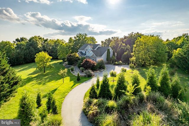 190 Ridgemore Dr, Raphine, VA 24472